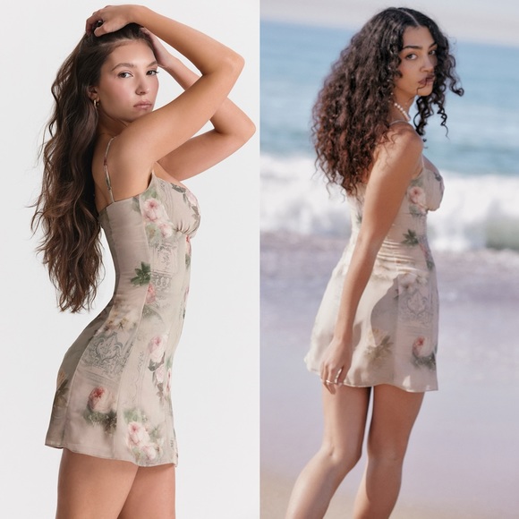 HOUSE OF CB 'Christiana' Vintage floral Mini Dress - Picture 2 of 7